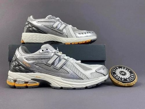 New Balance NB 1906R Chunky Sneakers Silver and White