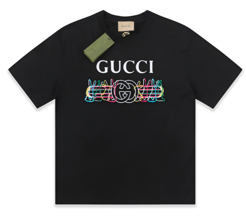 Gucci Rabbit Print Graphic Tee T-Shirt Black