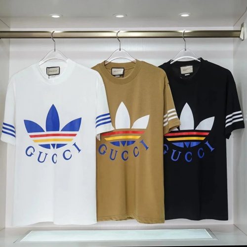 Gucci Trefoil Print Graphic Tee Cotton T-Shirt White Brown and Black