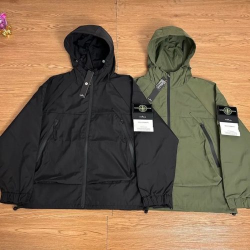 Stone Island Raso Gommato Lightweight Jacket Black and Olive