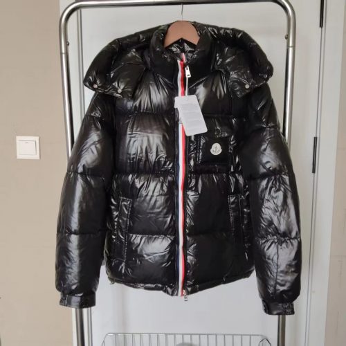 Moncler Montcla Shiny Puffer Jacket Black