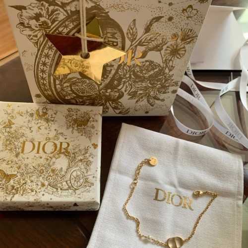 Dior Petit CD Elegant Gold-Tone Bracelet