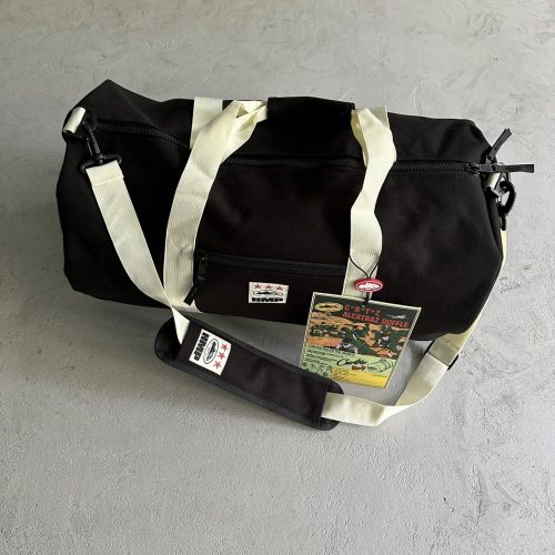 Corteiz Alcatraz Duffle Streetwear Travel Bag Black and White