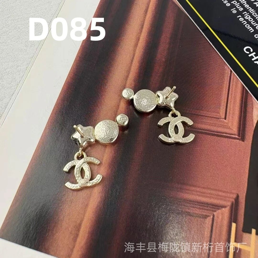 D085