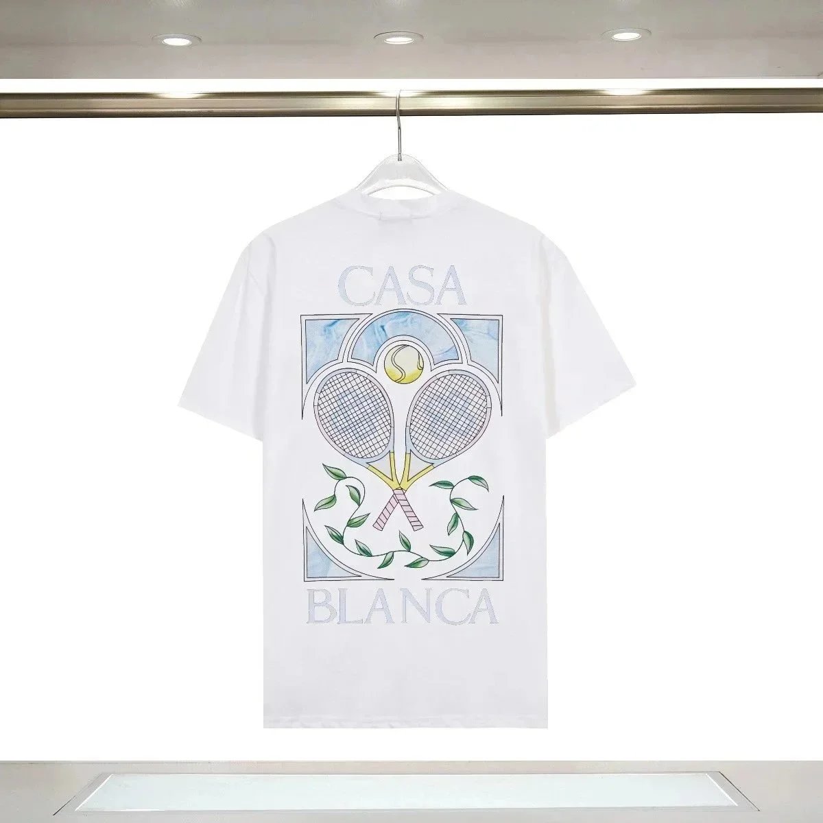 白色E