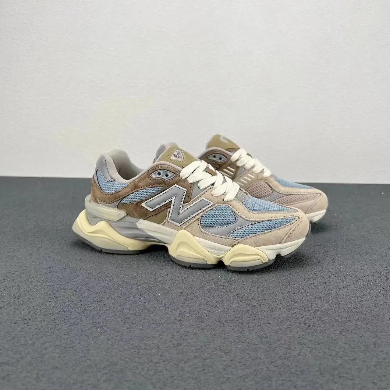 棕蓝色 偏小一码