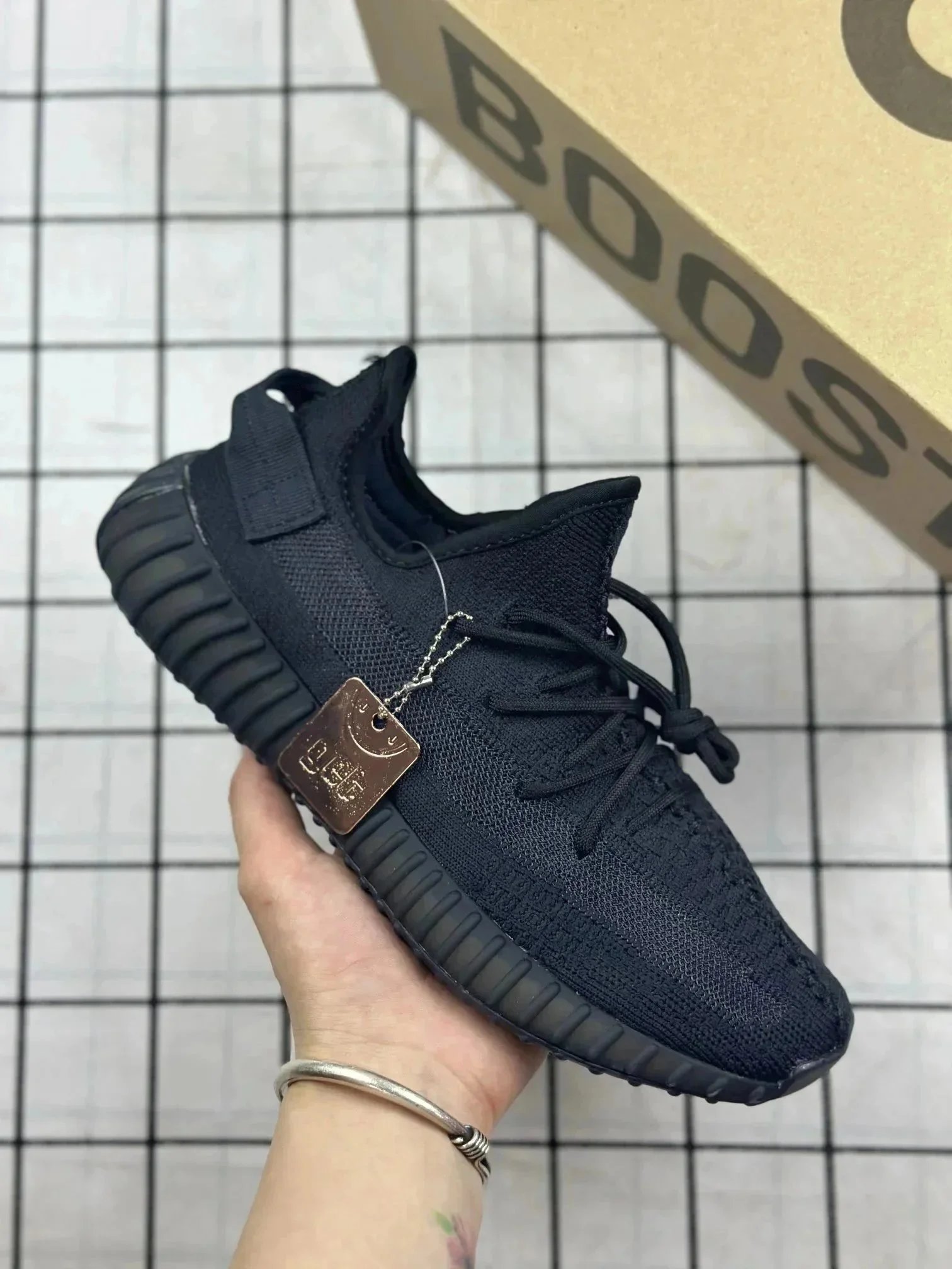 B03