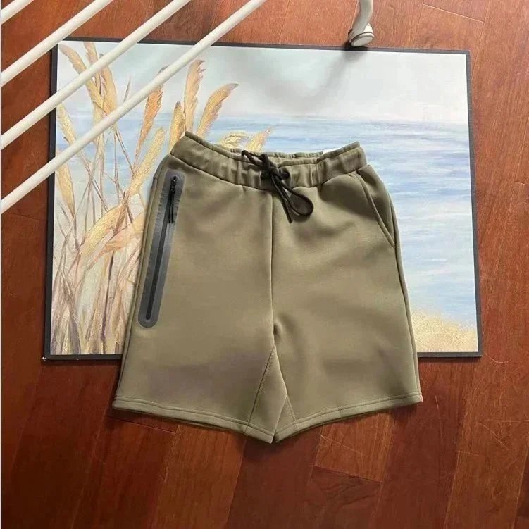 绿色