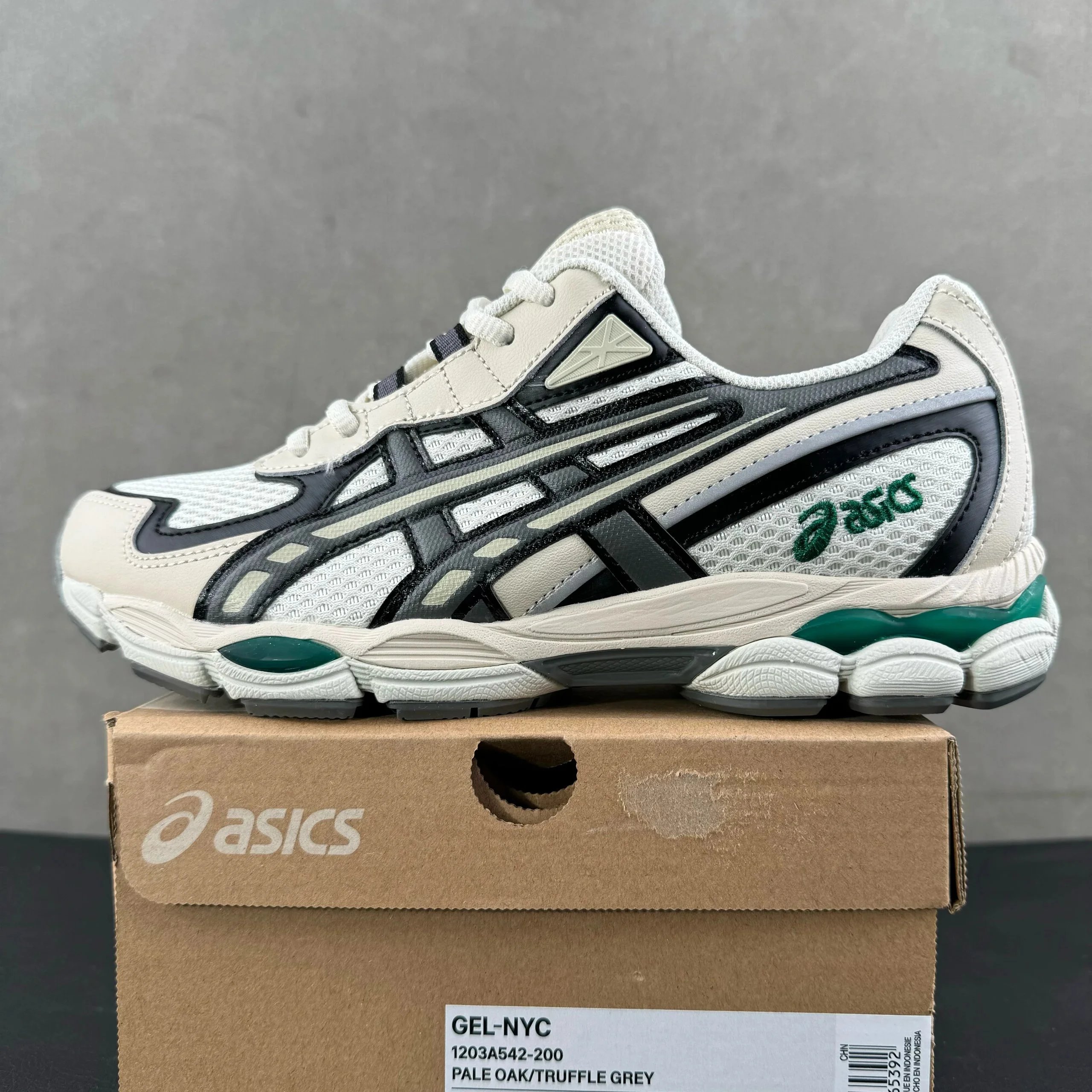 1203A542-200